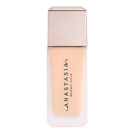 Impeccable Blurring Second-Skin Matte Foundation - Fondotinta